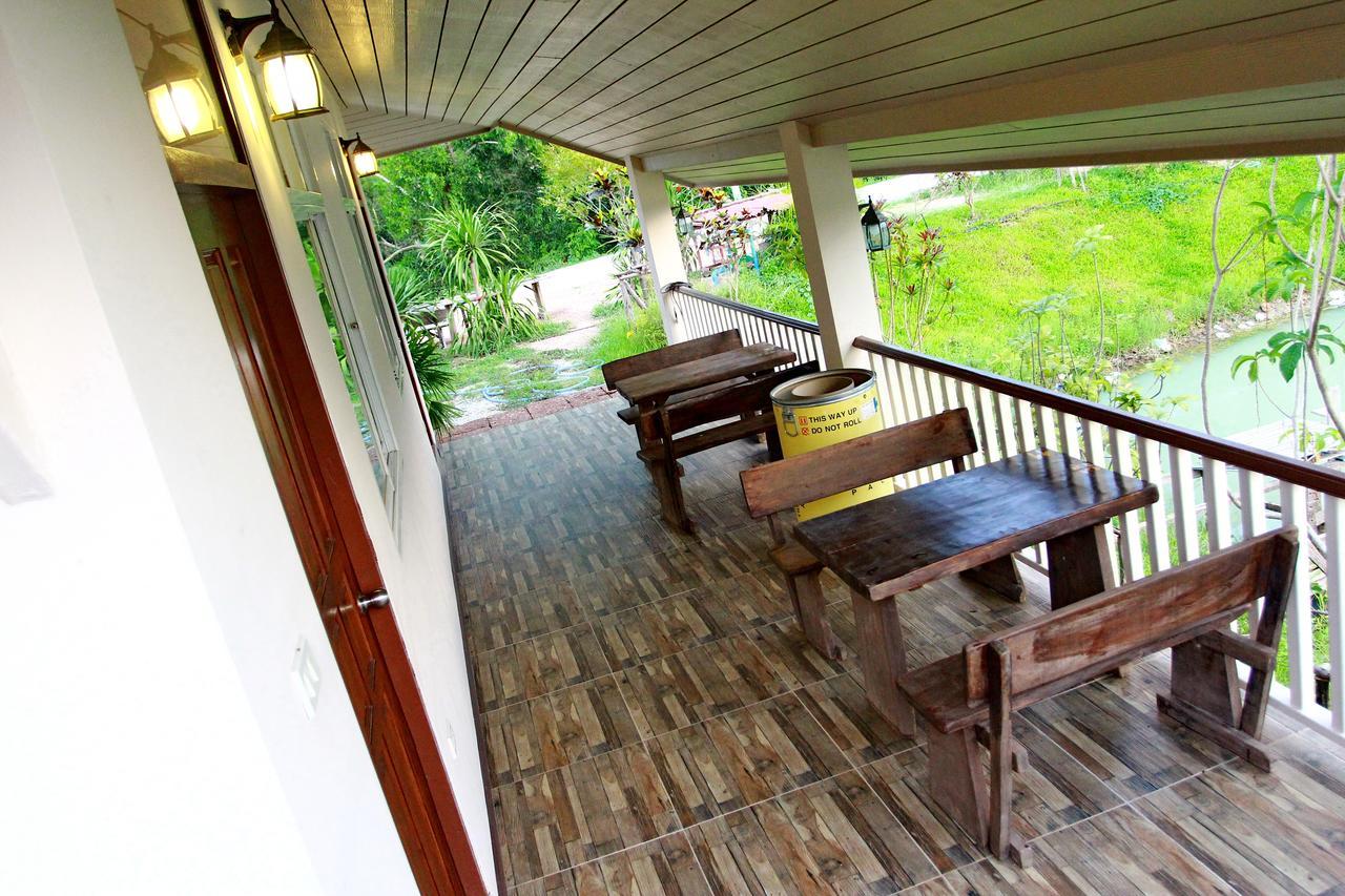 Pirom Lake&Resort Si Maha Phot Exterior foto